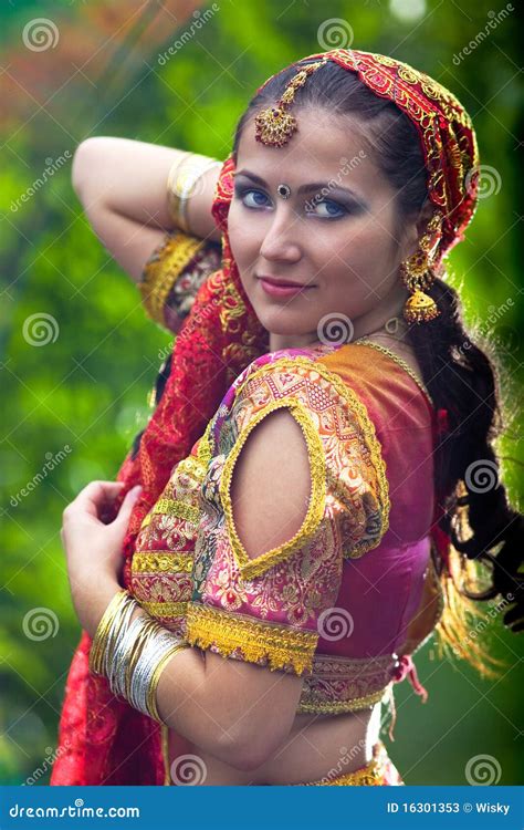 fotos de mujeres indias hermosas|343 Imágenes gratis de Hermosa Mujer India